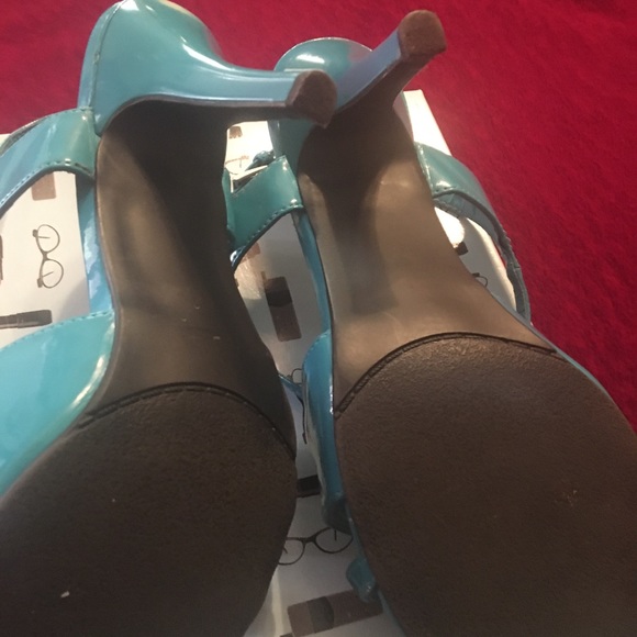 New Directions size 8 1/2 - Picture 3 of 5